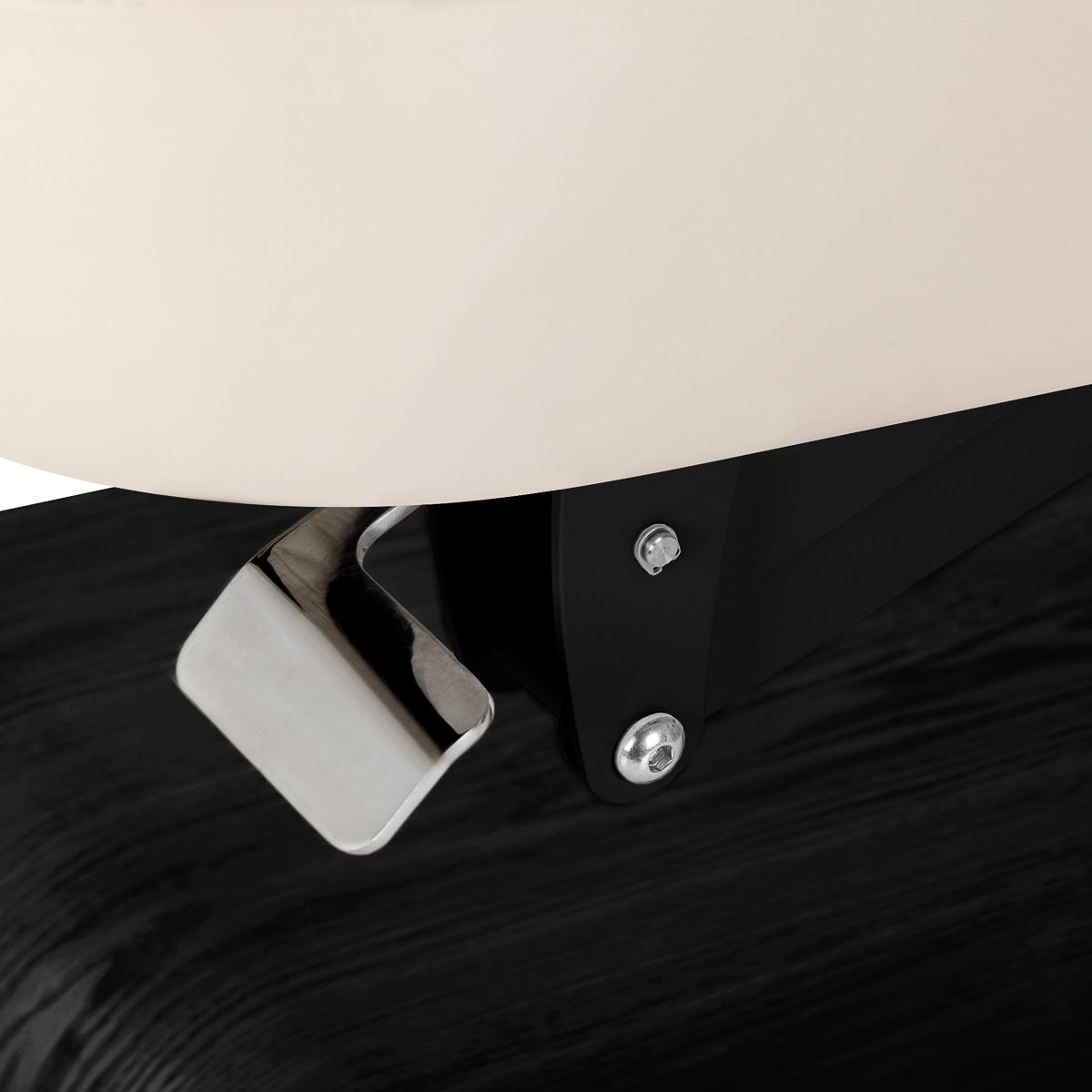 Cream SPA lounger Sillon Relax with black base, ergonomic beauty salon furniture for comfortable client relaxation.