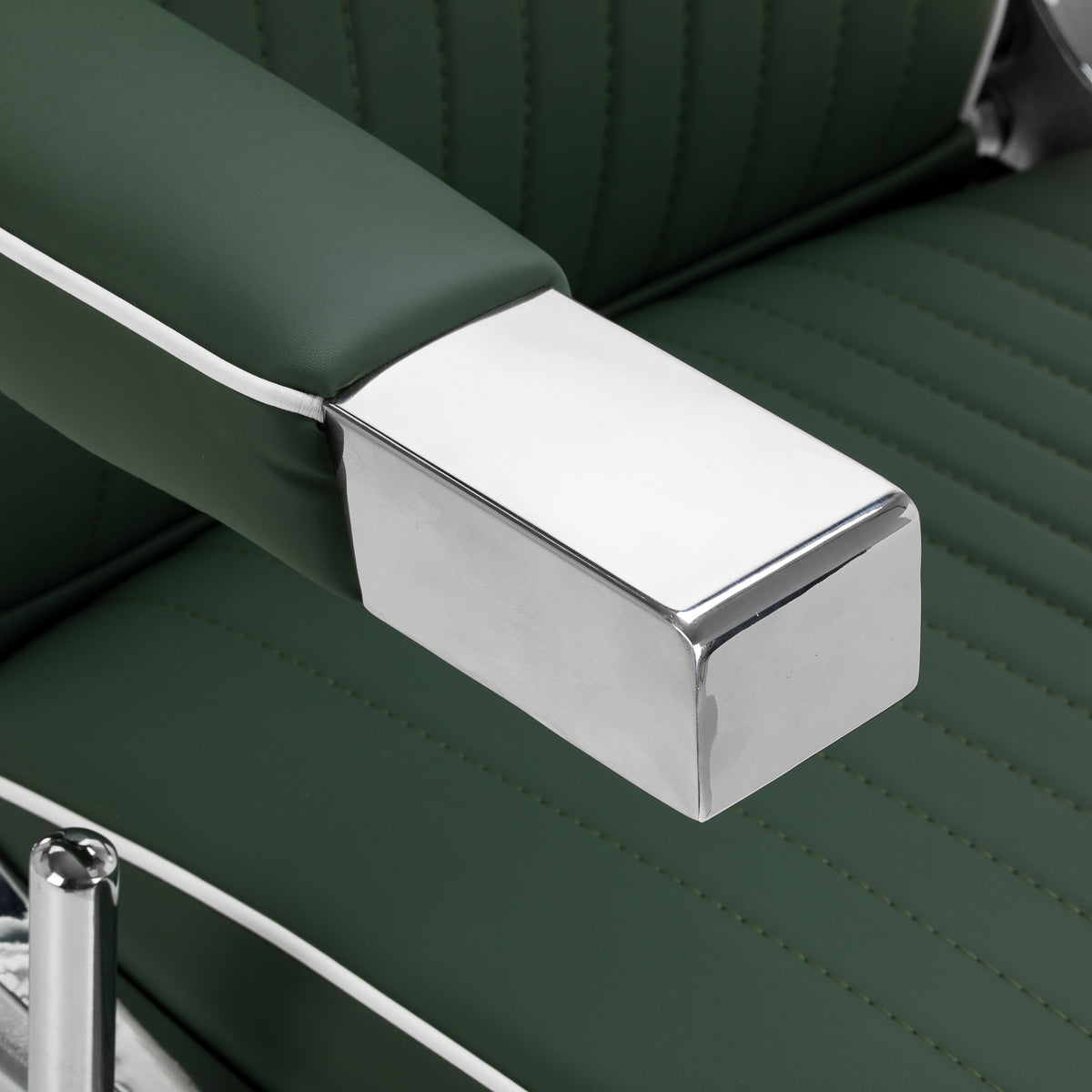 Gabbiano Visionerio barber chair green chrome frame - BVShop