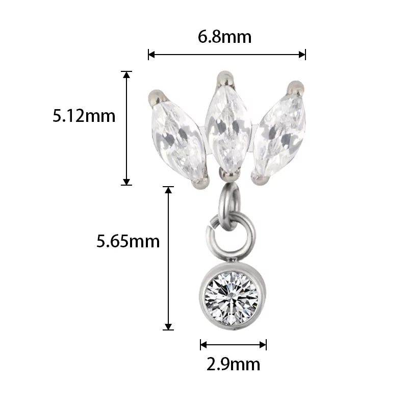 Anello in titanio con castone a marquise