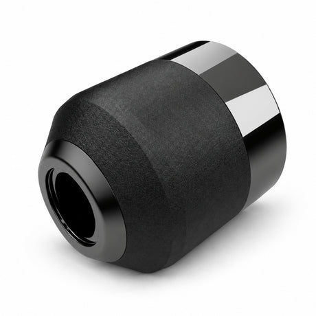 ACUS M1 Grip Impugnatura Monouso Per Tatuaggi Nera 33mm — una impugnatura su sfondo bianco