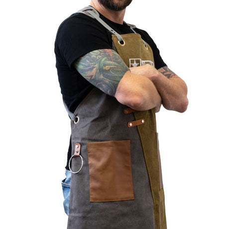 Unistar army green tattoo apron with pockets and adjustable belt